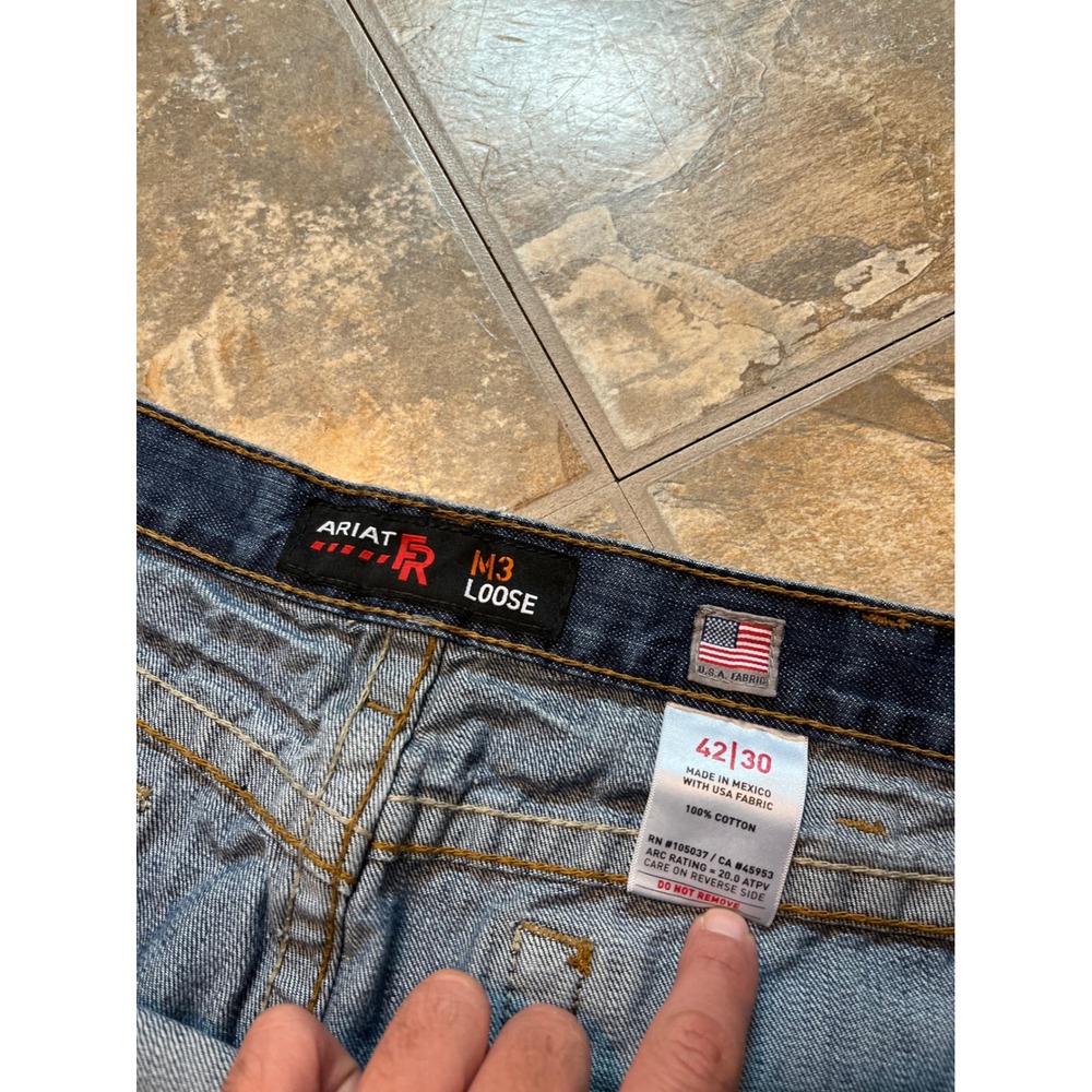 Ariat FR M3 Loose Fit Jeans Men 42x30 Blue Flame Resistant Workwear - Picture 3 of 9
